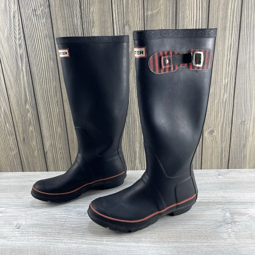 Hunter Original Tall Rain Boots for Women, Size US 5- Black